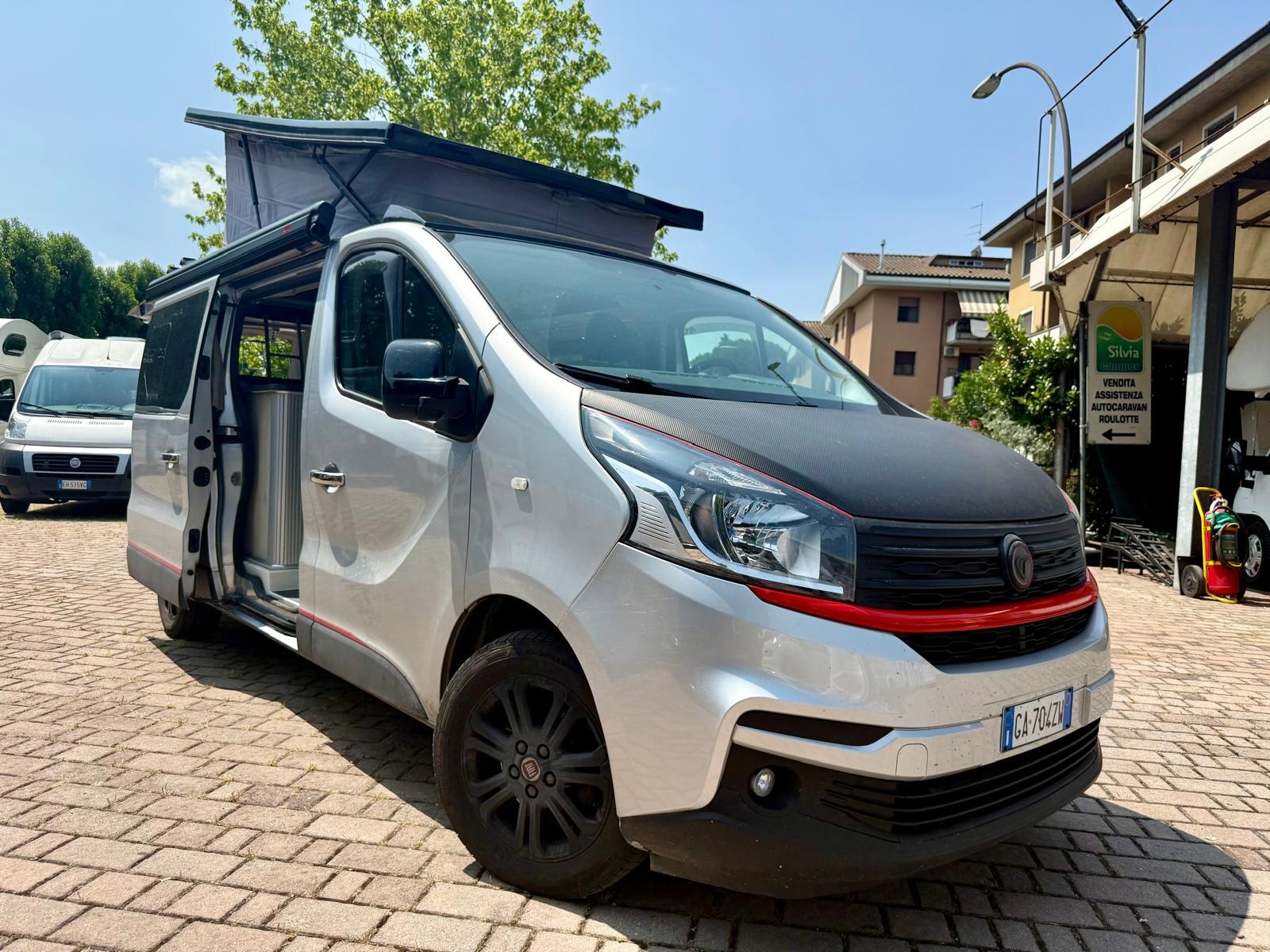 FONT VENDOME XCAPE XL ANNO 2020