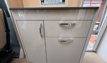 
										BURSTNER LINEO T 700 LETTO NAUTICO PROMO KM0 full									