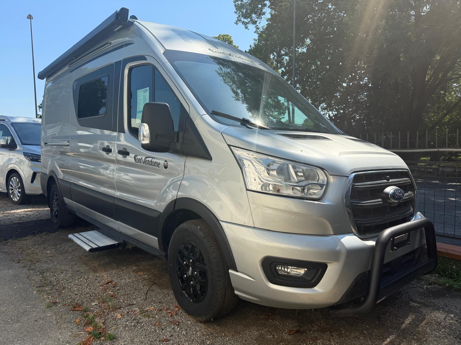 FONT VENDOME FORTY VAN 4X4 ELEGANCE – KM0