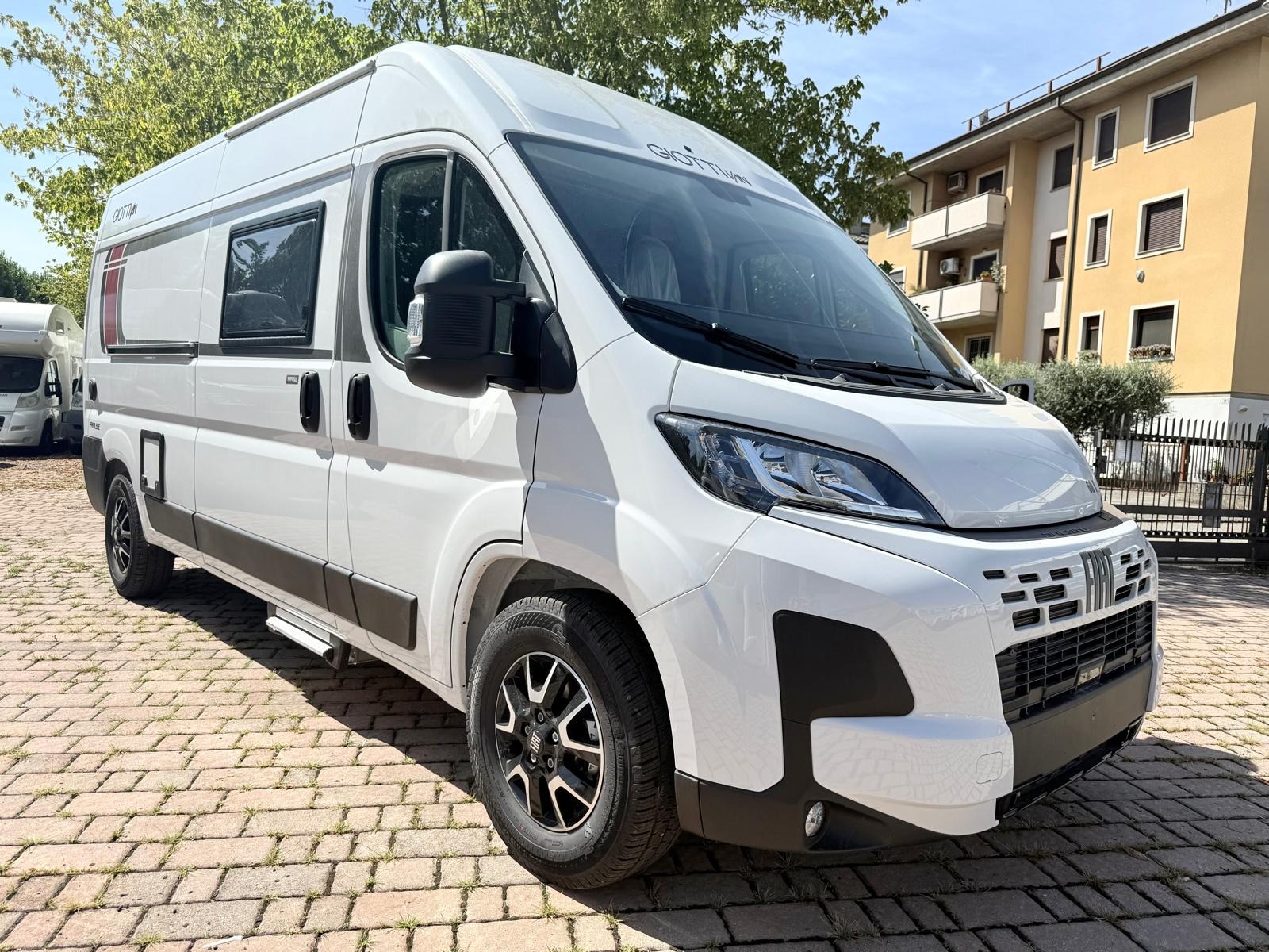 GIOTTILINE GIOTTIVAN 60T FIAT MY 2026