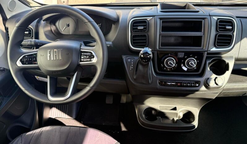 
								FONT VENDOME HORIZON 107 full									