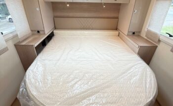 BURSTNER LINEO T 700 LETTO CENTRALE PROMO