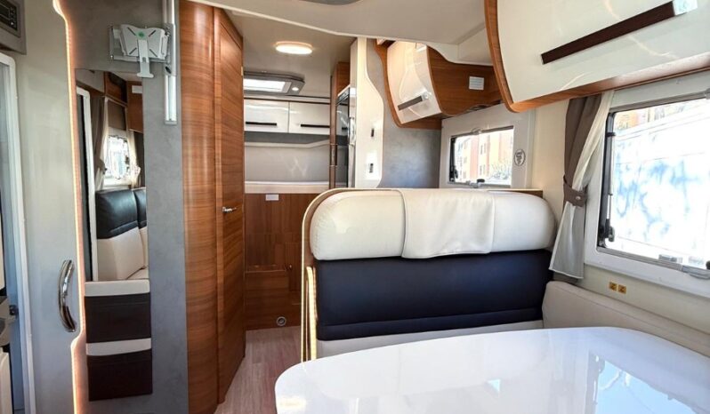 
								ELNAGH BARON 560 USATO ANNO 2020 5 POSTI full									