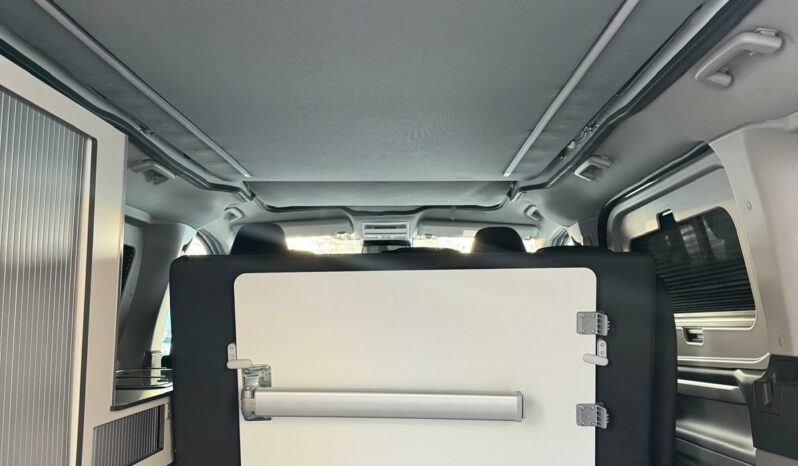 
								FONT VENDOME XCAPE 50 PROMO full									