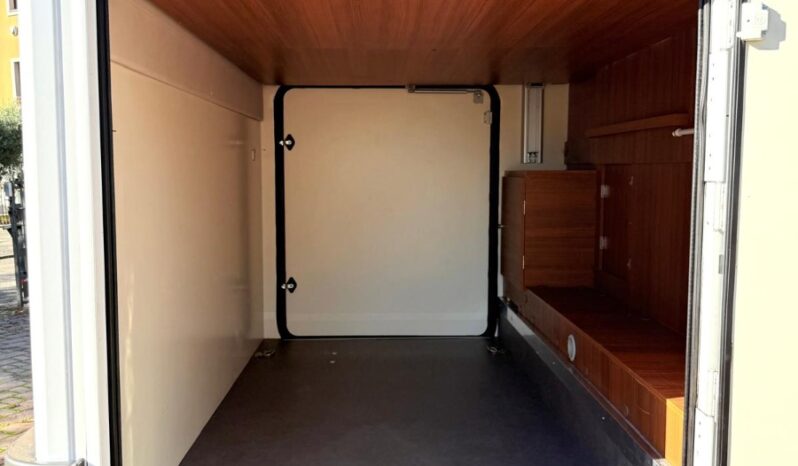 
								ELNAGH BARON 560 USATO ANNO 2020 5 POSTI full									