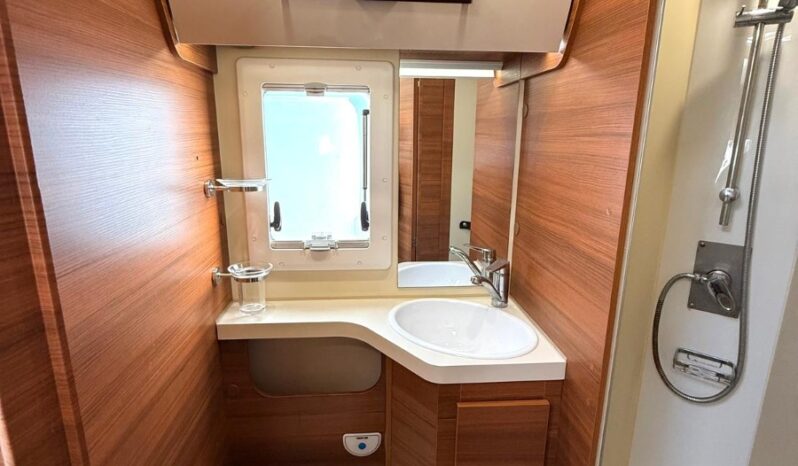 
								ELNAGH BARON 560 USATO ANNO 2020 5 POSTI full									