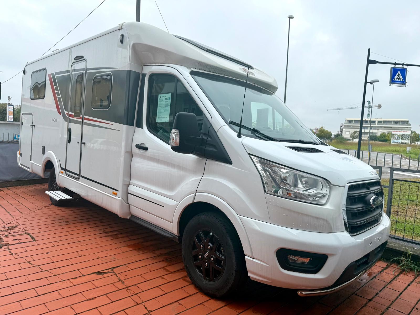 BURSTNER LINEO T 700 LETTO CENTRALE PROMO