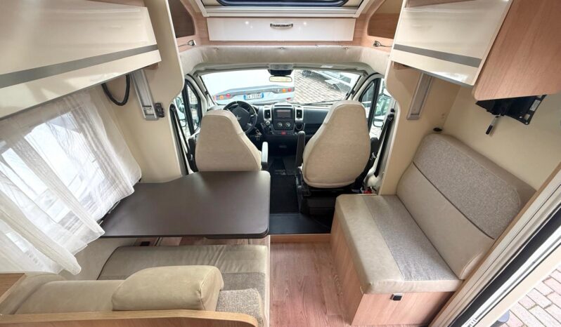 
								GIOTTILINE SIENA 395 USATO 2021 7,4 M GARAGE GRANDE full									