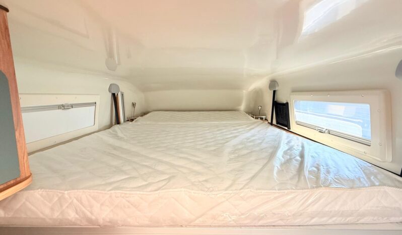 
								FONT VENDOME HORIZON H100 MY 2026 full									