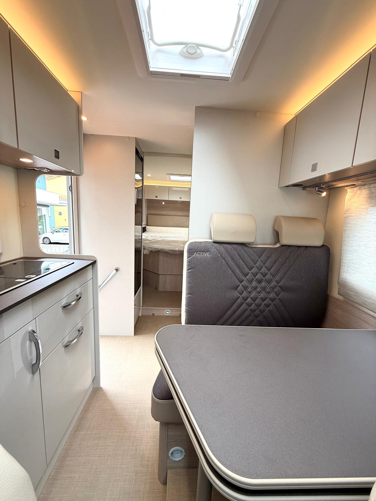 BURSTNER LINEO T 700 LETTO CENTRALE PROMO