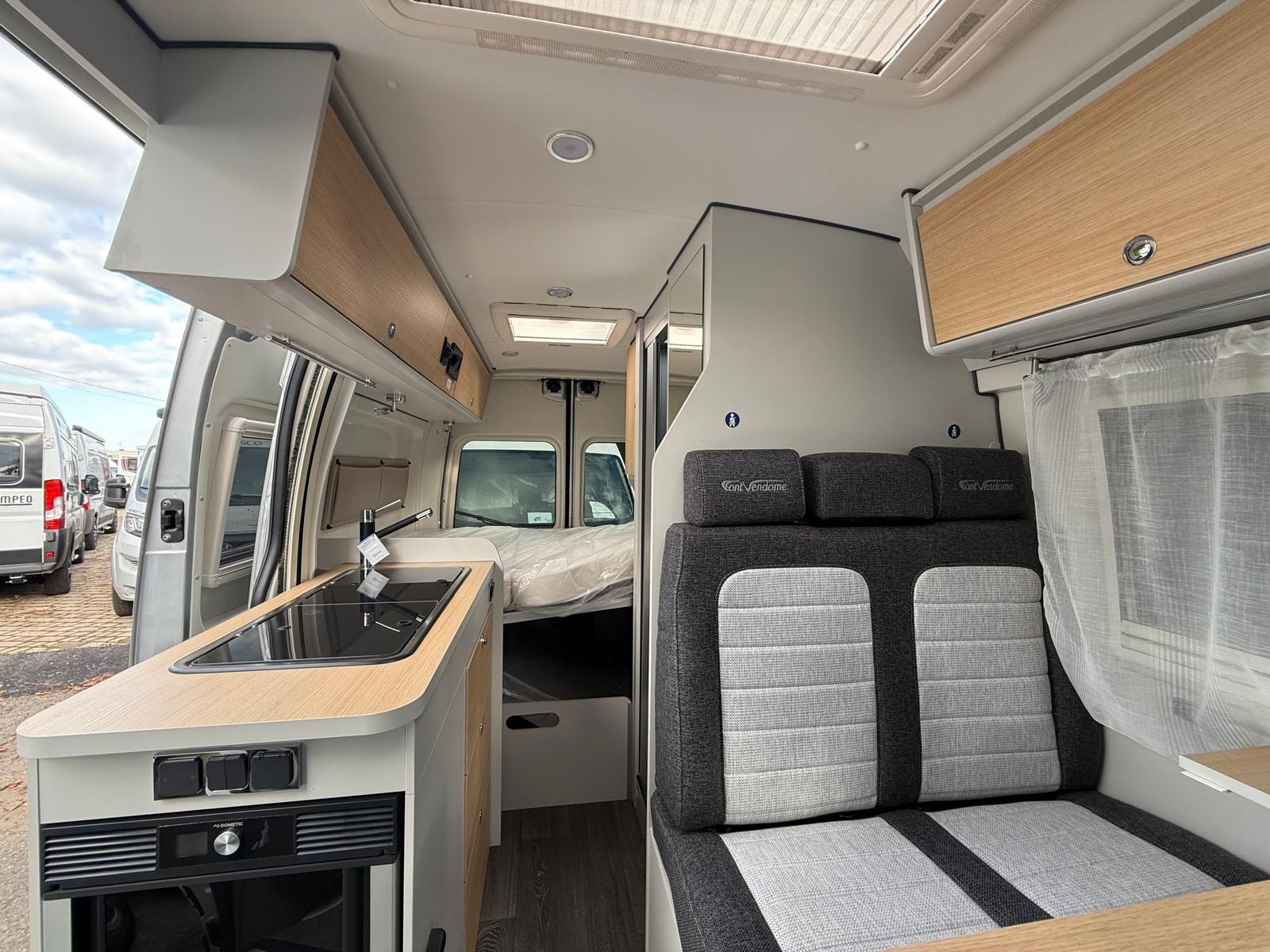 FONT VENDOME MASTER VAN XS KM0