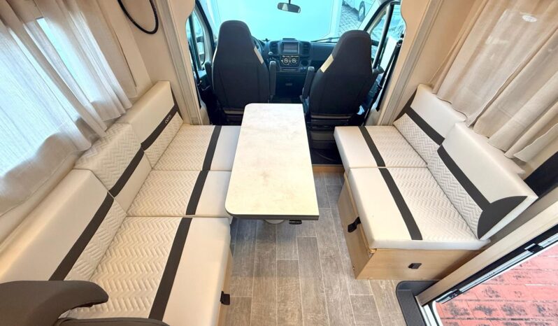 
								GIOTTILINE SIENA 350 FIAT MY 2026 DINETTE FACE TO FACE full									