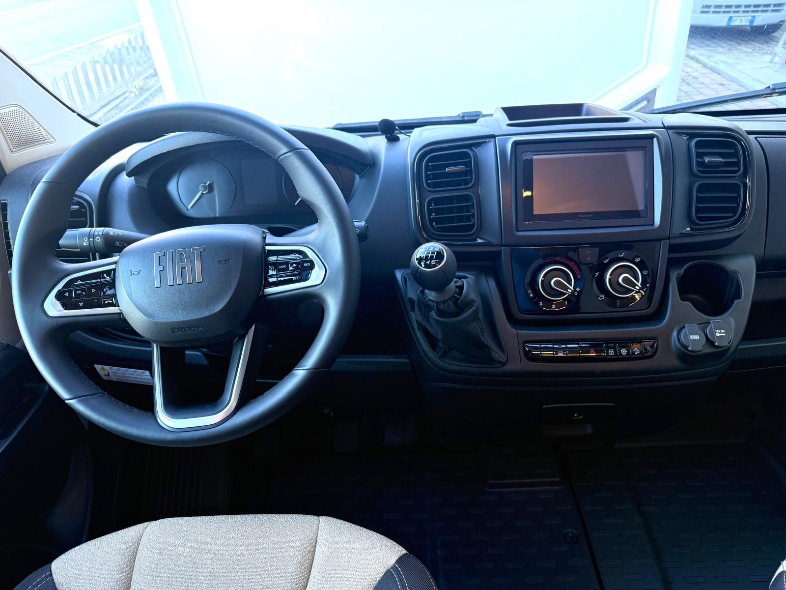 GIOTTILINE SIENA 350 FIAT MY 2026 DINETTE FACE TO FACE