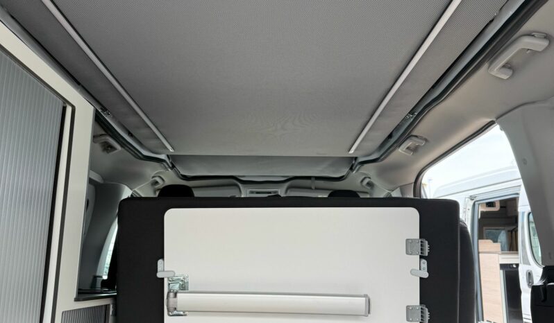 
								FONT VENDOME XCAPE 50 PROMO full									