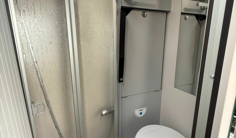 
								FONT VENDOME MASTER VAN XS KM0 full									