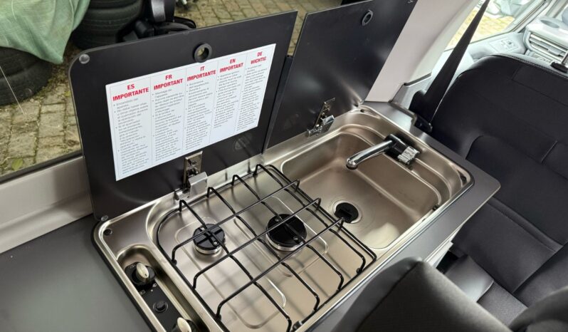 
								FONT VENDOME XCAPE 50 PROMO full									