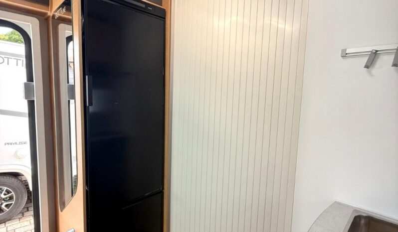 
								GIOTTILINE SIENA 350 FIAT 6,36 m – AMPIO LIVING full									