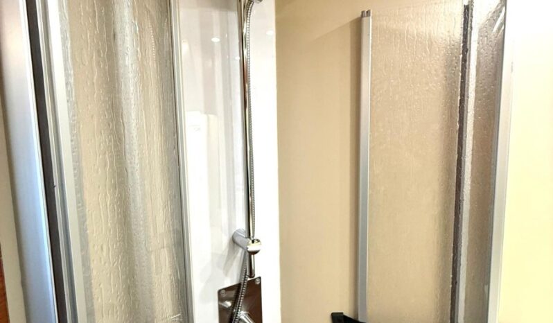 
								ELNAGH BARON 531 ANNO 2022 5,99 M 24.071 KM full									