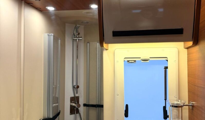 
								ELNAGH BARON 531 ANNO 2022 5,99 M 24.071 KM full									