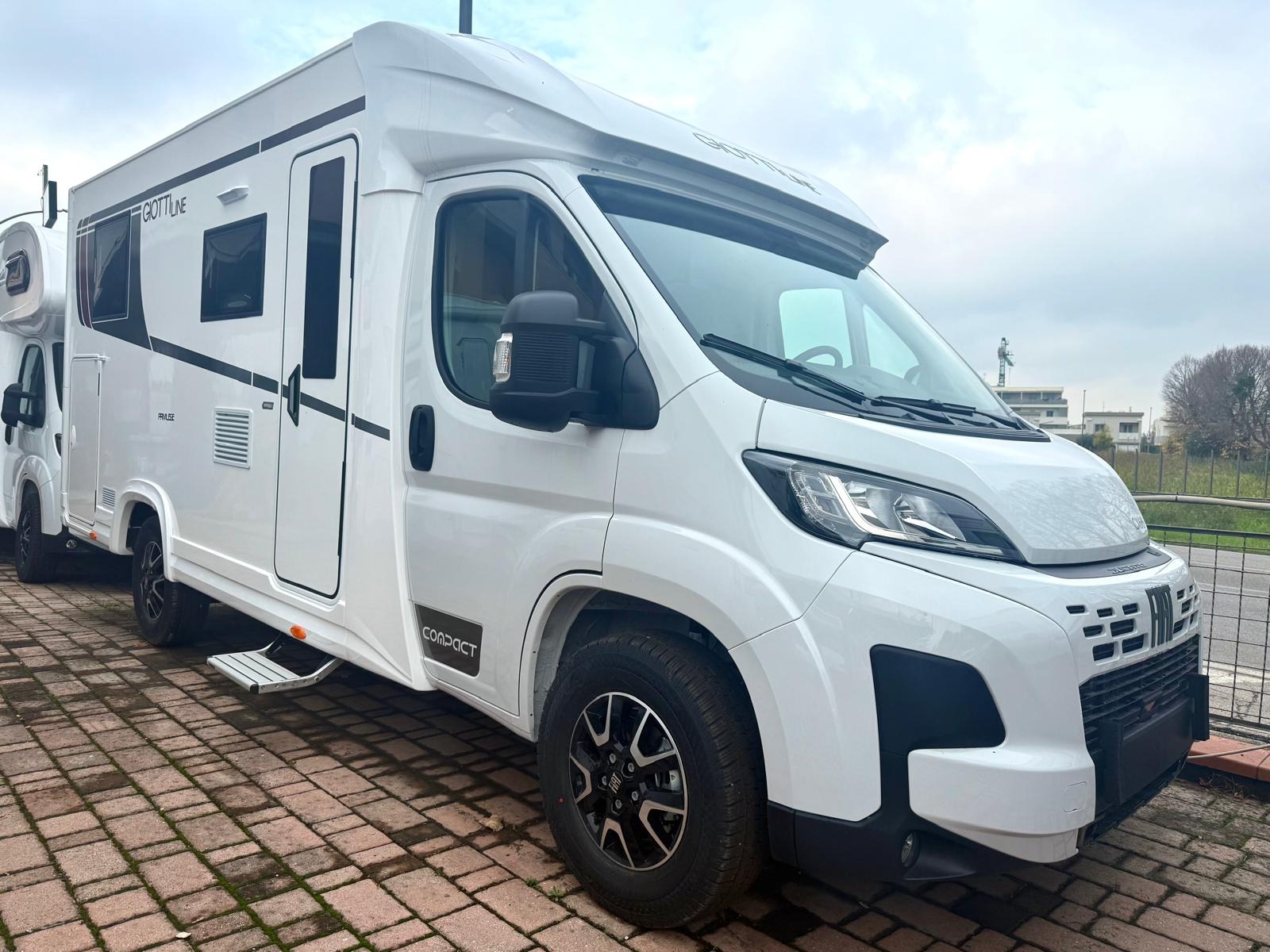 GIOTTILINE COMPACT CX66 4 POSTI LETTO