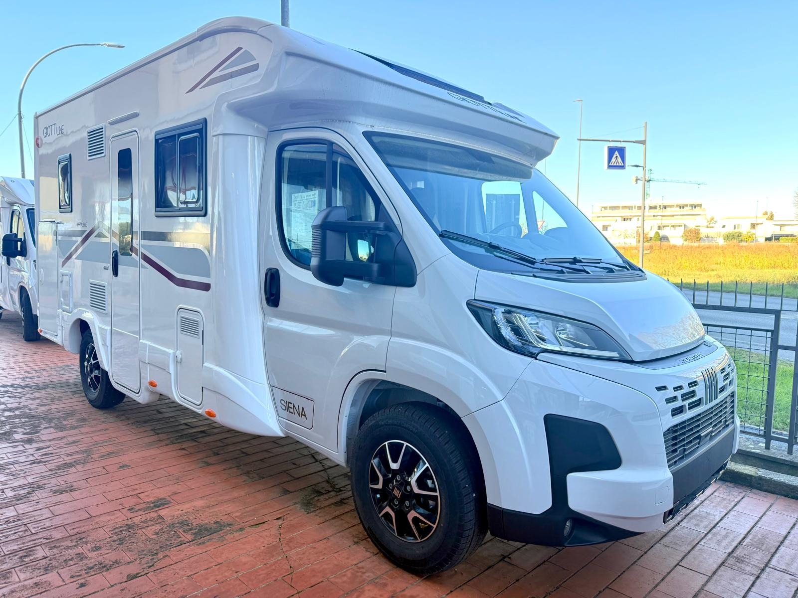 GIOTTILINE SIENA 350 FIAT 6,36 m – AMPIO LIVING