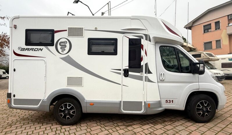 
								ELNAGH BARON 531 ANNO 2022 5,99 M 24.071 KM full									