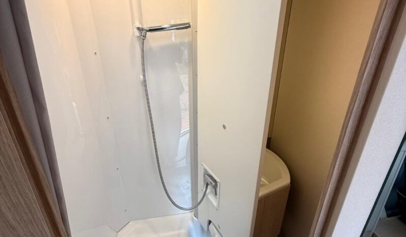 
								BURSTNER LINEO T 700 LETTO CENTRALE PROMO 6,99 M full									