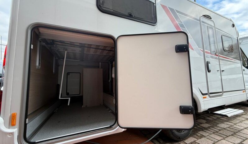 
								BURSTNER LINEO T 700 LETTO CENTRALE PROMO 6,99 M full									