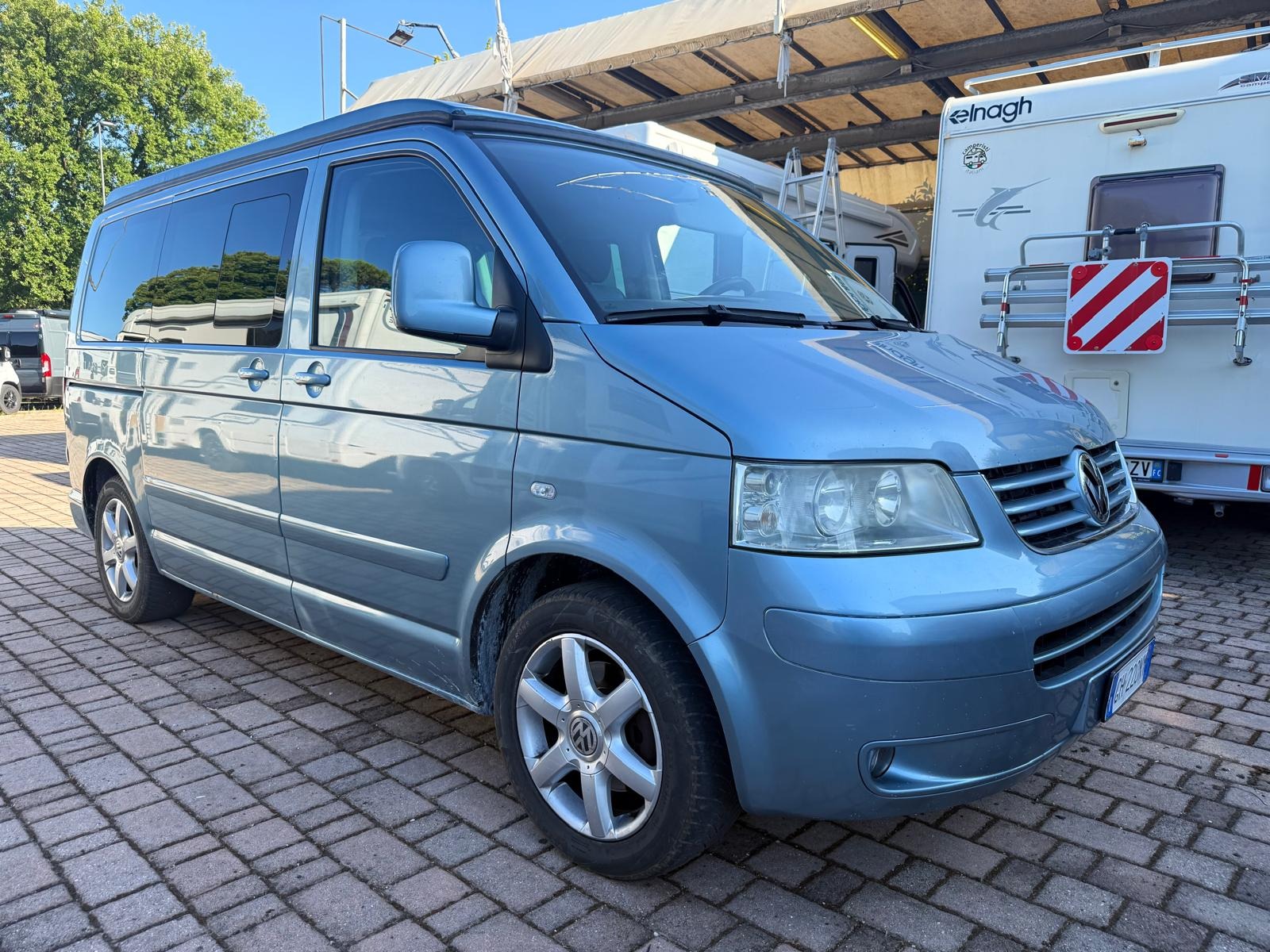 MULTIVAN VOLKSWAGEN ATLANTIS T5