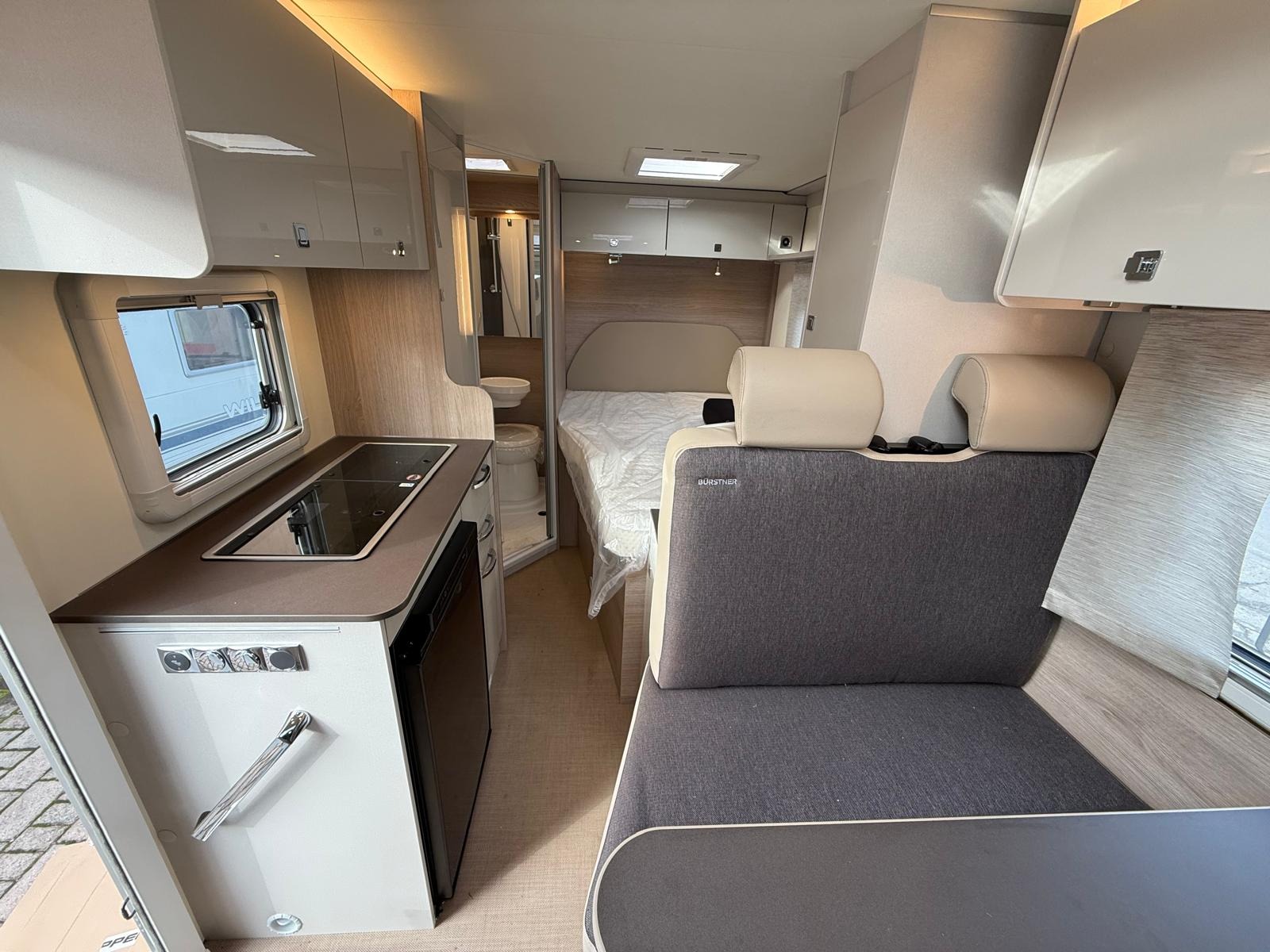 BURSTNER NEXXO VAN T569 LETTO ALLA FRANCESE