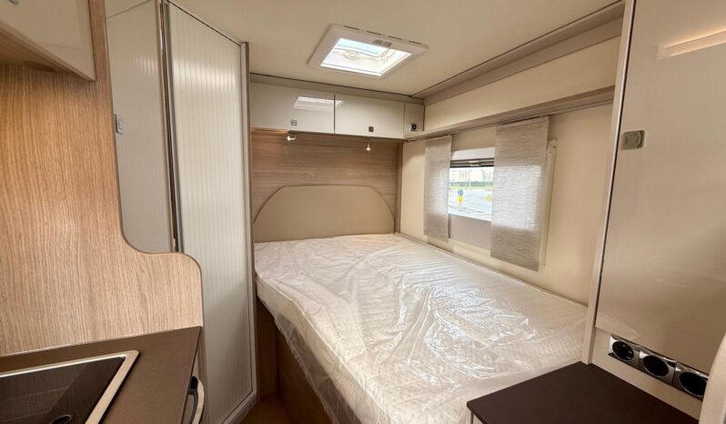 
								BURSTNER NEXXO VAN T569 LETTO ALLA FRANCESE full									