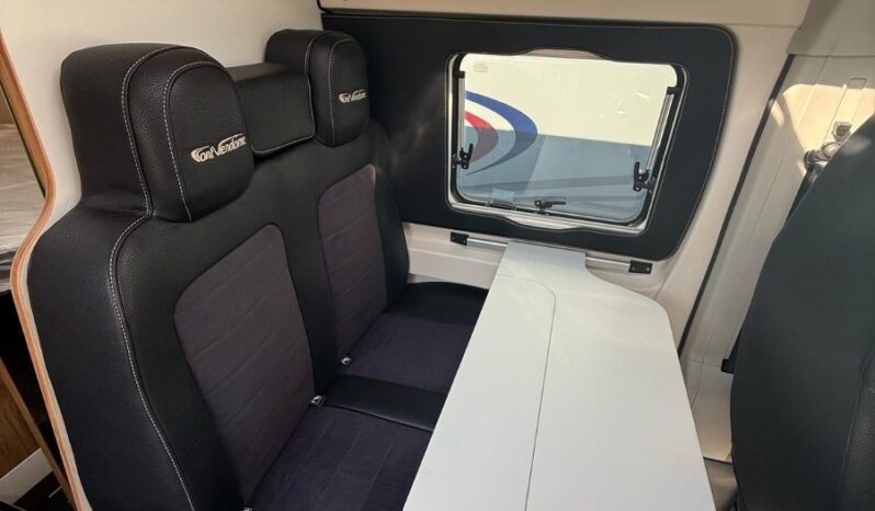 
								FONT VENDOME HORIZON 107 5,4 M CAMBIO AUTOMATICO full									