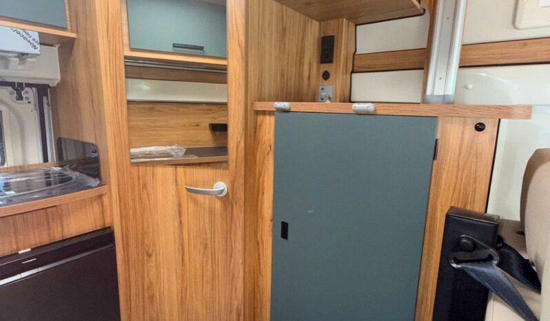 
								FONT VENDOME HORIZON H100 LUNGO 5,4 METRI full									