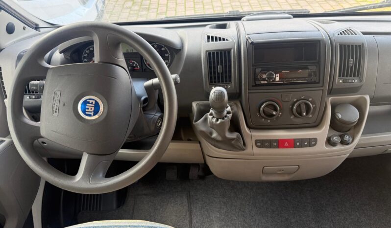 ADRIA CORAL A 640 SK USATO 2007 68000 KM pieno