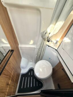 FONT VENDOME HORIZON 107 5,4 M CAMBIO AUTOMATICO pieno