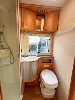 ADRIA CORAL A 640 SK USATO 2007 68000 KM pieno