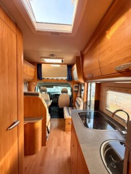 ADRIA CORAL A 640 SK USATO 2007 68000 KM pieno