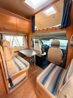 ADRIA CORAL A 640 SK USATO 2007 68000 KM pieno