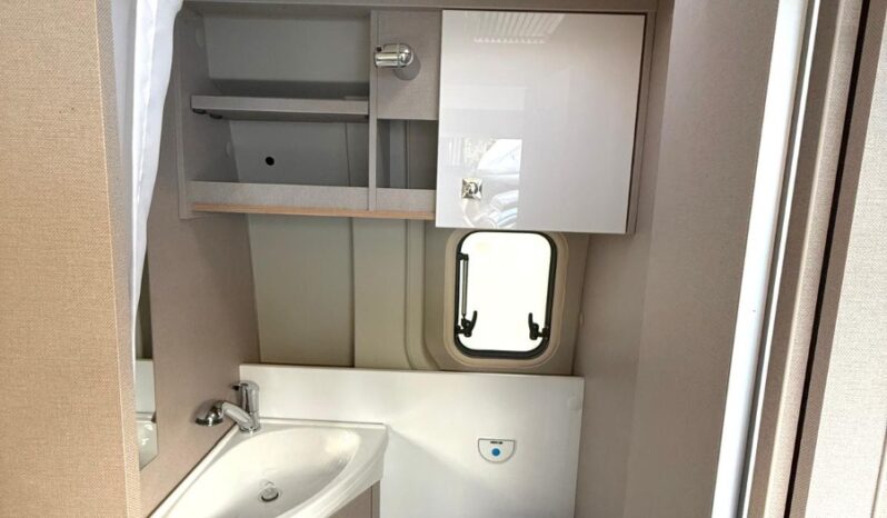 
								BURSTNER DELFIN C 621 LIMITED PROMO KM0 LETTI GEMELLI full									