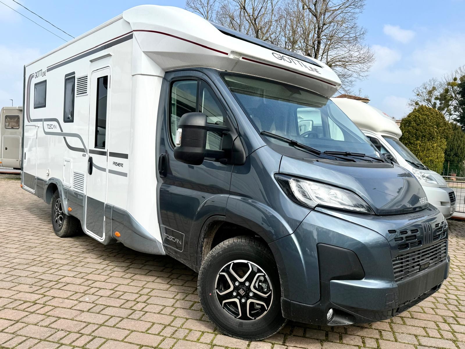 GIOTTILINE TOSCAN 69GC PREMIERE | 5 POSTI | C. AUTOMATICO