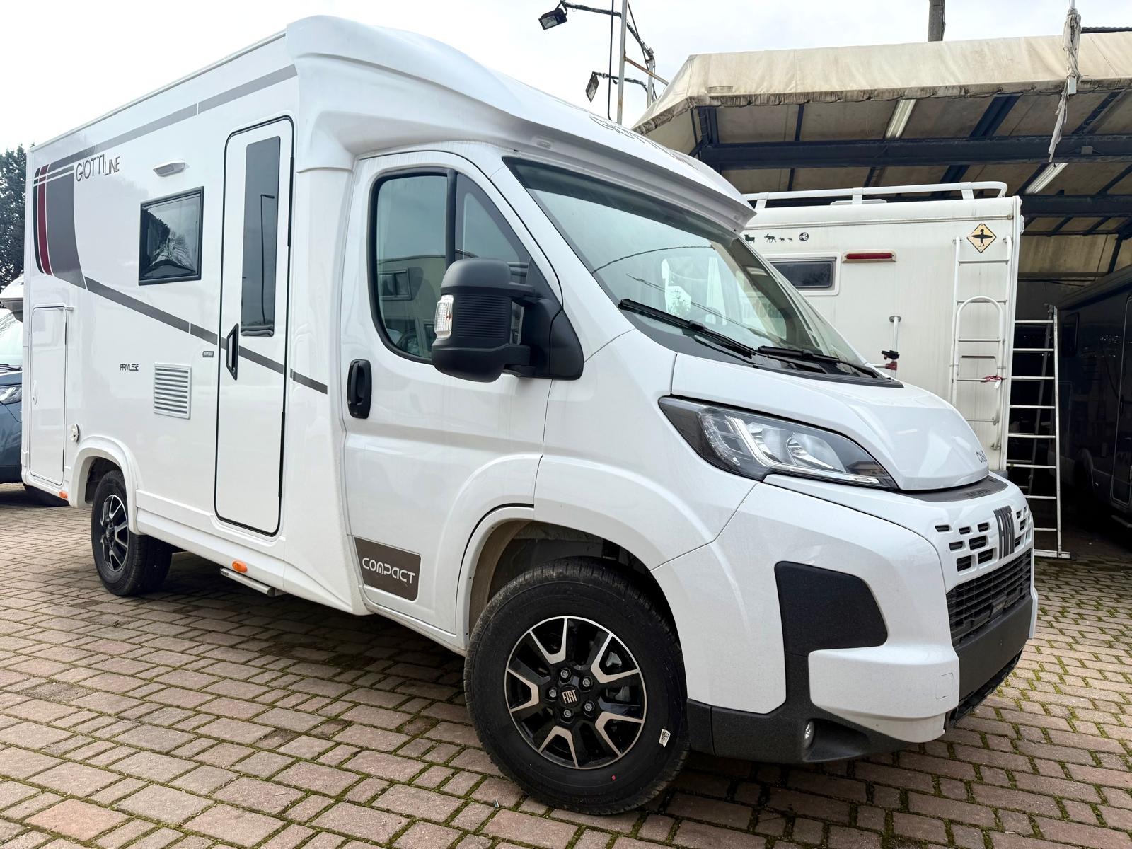 GIOTTILINE COMPACT CX60 | 4 POSTI LETTO IN 5,99 M