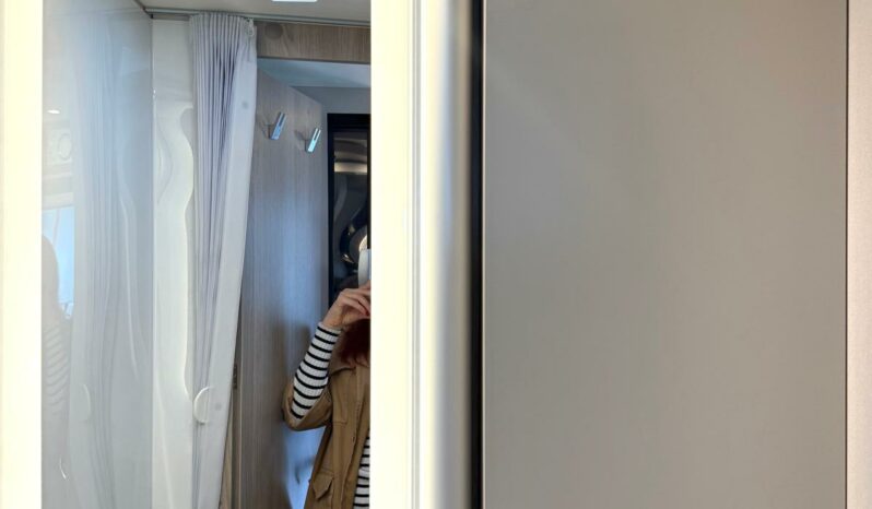 
								BURSTNER LINEO T 700|6,99 M|LETTO NAUTICO full									