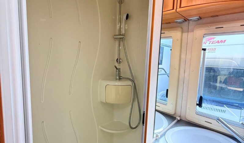 
								ADRIA CORAL A 640 SK USATO 2007 68000 KM full									