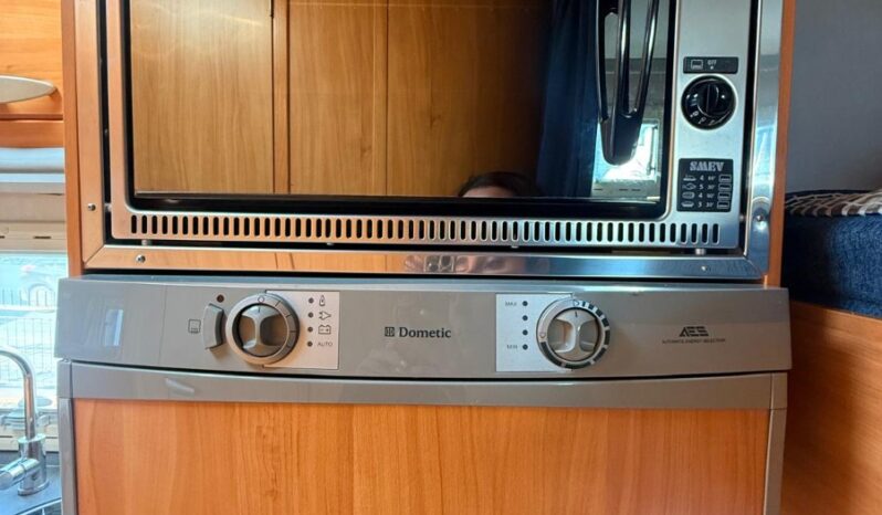 
								ADRIA CORAL A 640 SK USATO 2007 68000 KM full									