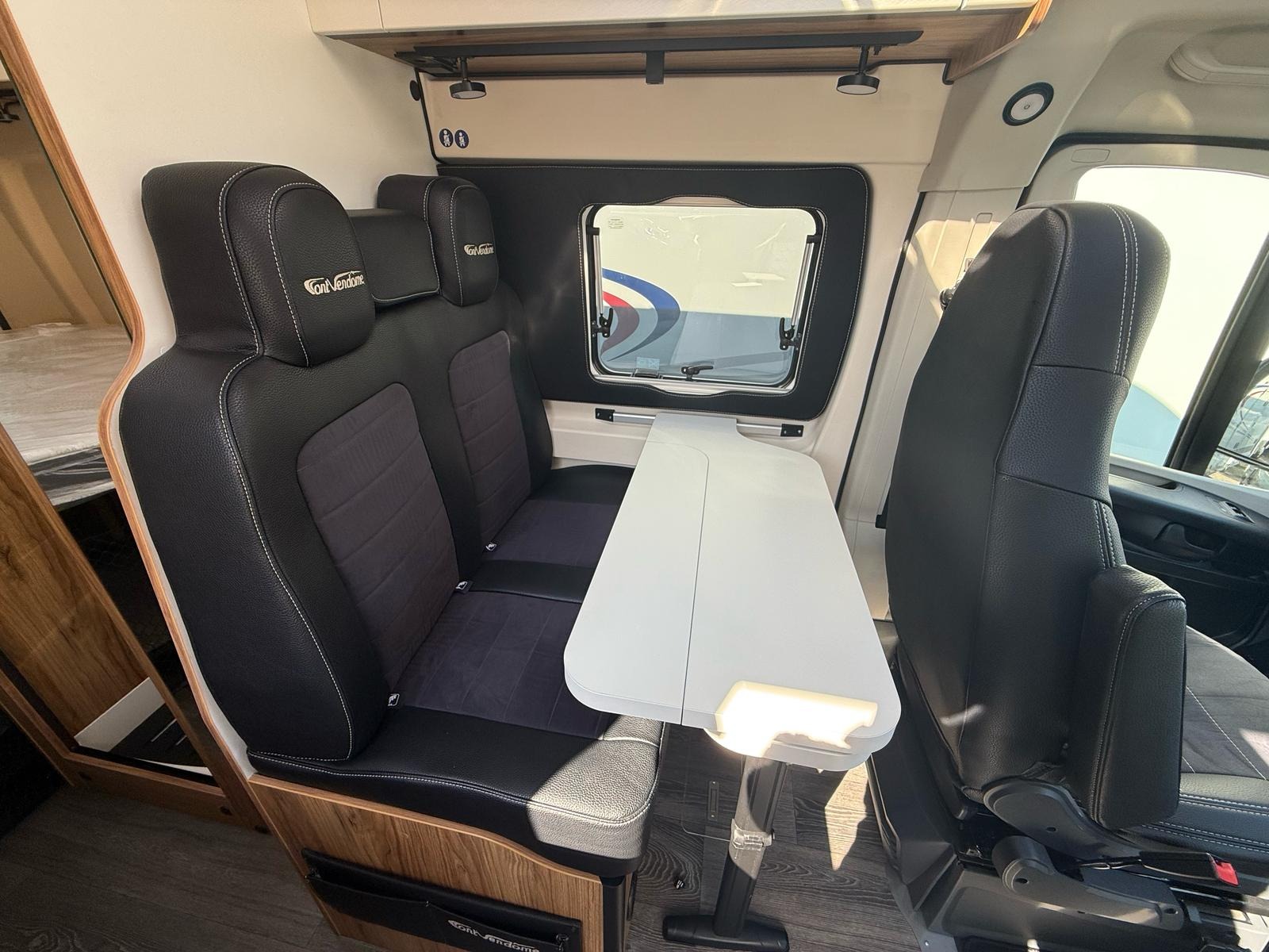 FONT VENDOME HORIZON 107 |5,4 M |CAMBIO AUTOMATICO