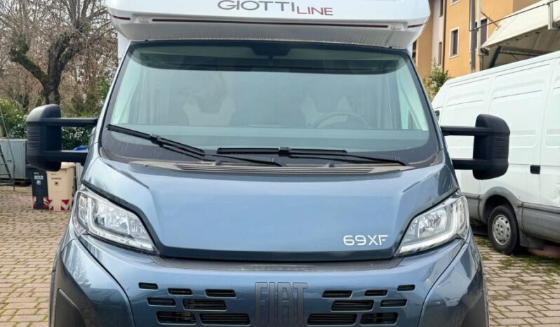 
								GIOTTILINE TOSCAN 69XF|DINETTE FACE TO FACE E BASCULANTE full									