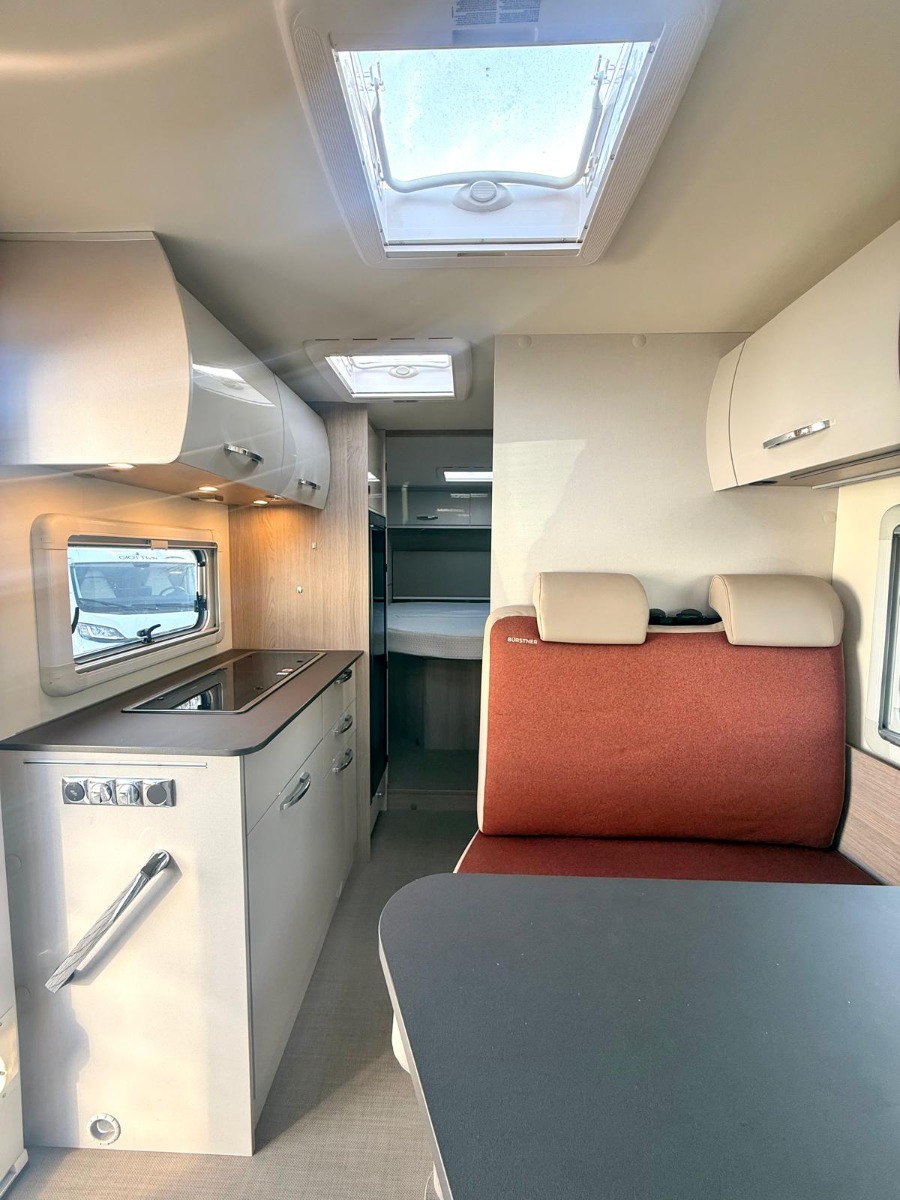 BURSTNER NEXXO VAN T 700 LETTO NAUTICO|COMPATTO