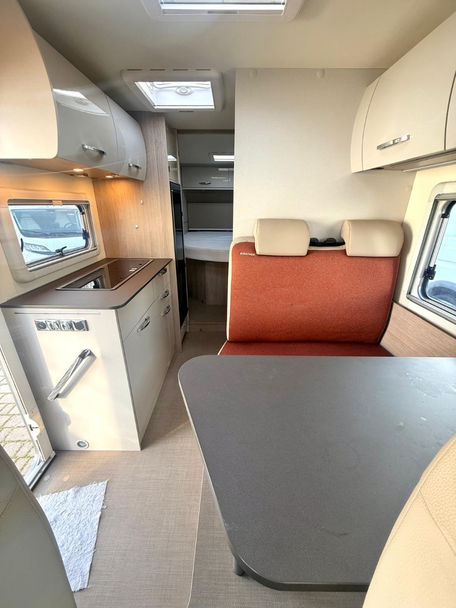 BURSTNER NEXXO VAN T 700 LETTO NAUTICO|COMPATTO