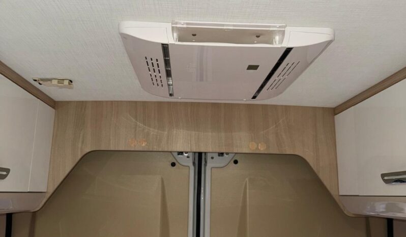 
								CI KYROS 2 EVO VAN USATO 5,99 M CON PORTAMOTO full									