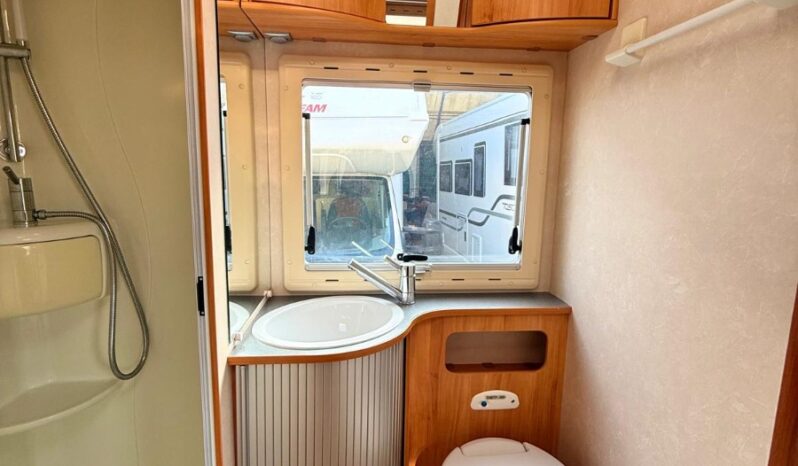 
								ADRIA CORAL A 640 SK USATO 2007 68000 KM full									